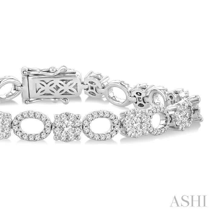 3 1/3 Ctw Lovebright Round Cut Diamond Bracelet in 14K White Gold
