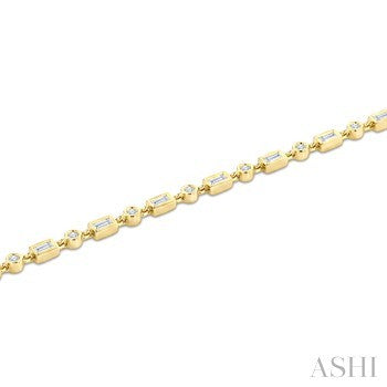 3/4 Ctw Bezel Set Baguette and Round Cut Diamond Fashion Bracelet in 14K Yellow Gold