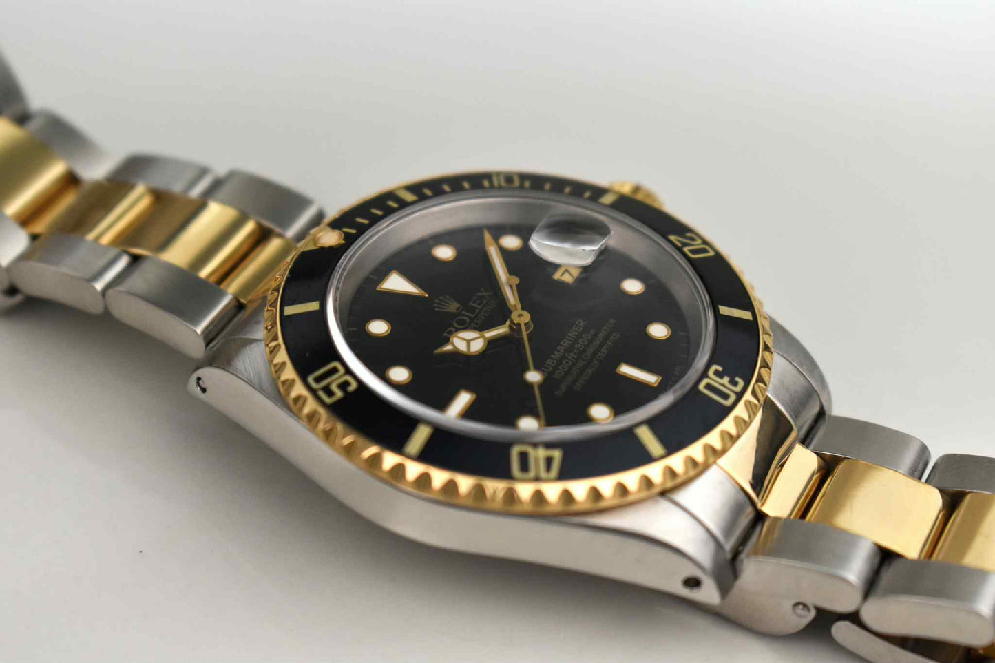16613 18k Stainless Steel Submariner 40mm Black Dial