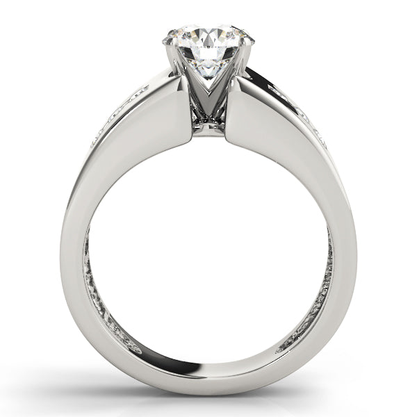 Classic Style Solitaire Engagement Rings