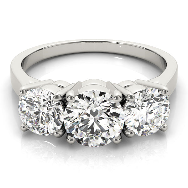 3-Stone Round Engagement Ring