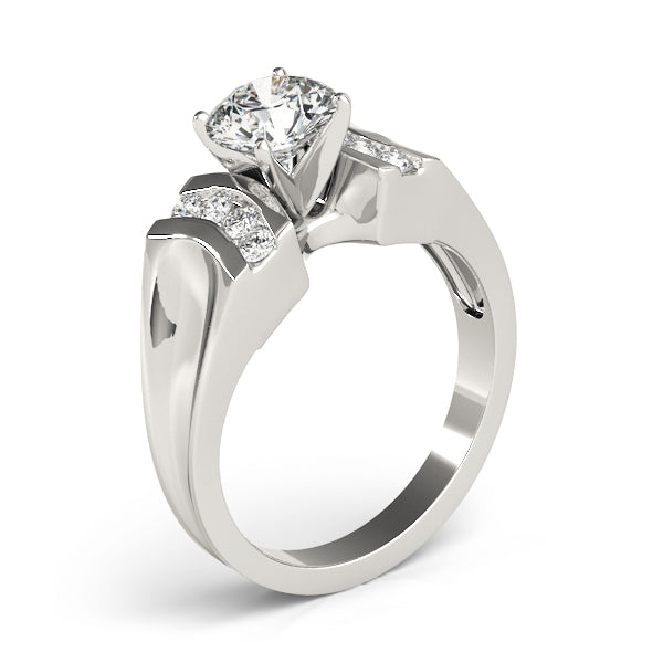 ENGAGEMENT RINGS REMOUNTS