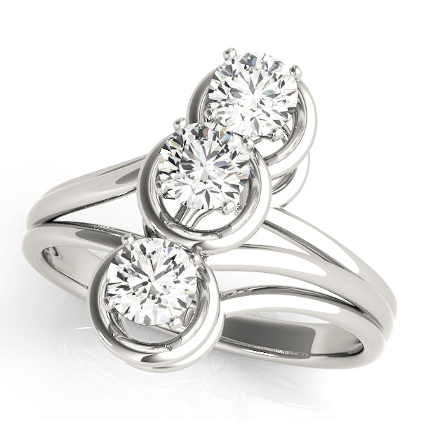 3-Stone Round Engagement Ring