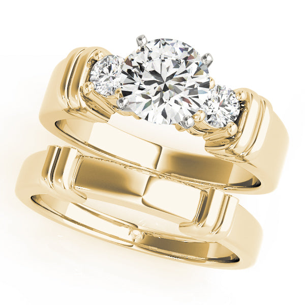 3-Stone Round Engagement Rings