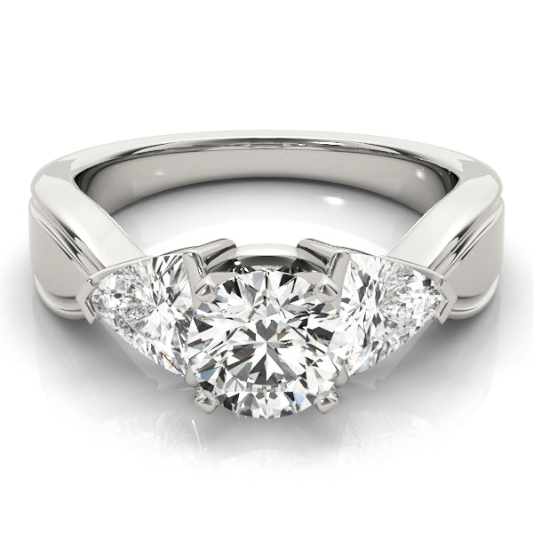 ENGAGEMENT RINGS 3 STONE TRILLION