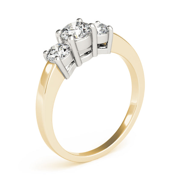 ENGAGEMENT RINGS 3 STONE ROUND