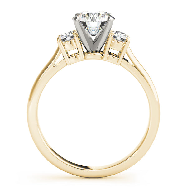 3-Stone Round Engagement Ring
