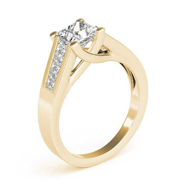 ENGAGEMENT RINGS TRELLIS