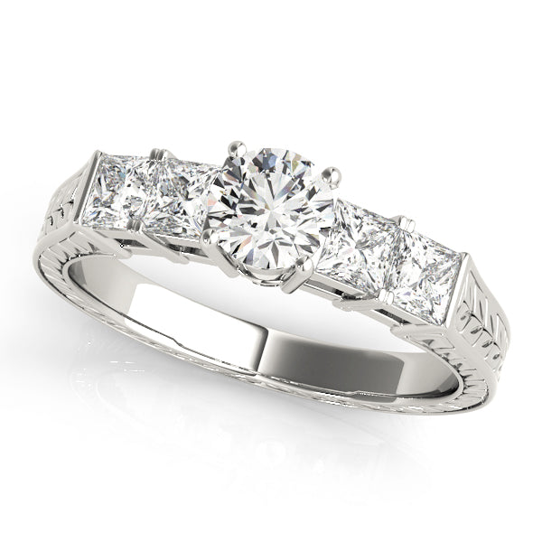 ENGAGEMENT RINGS ANTIQUE