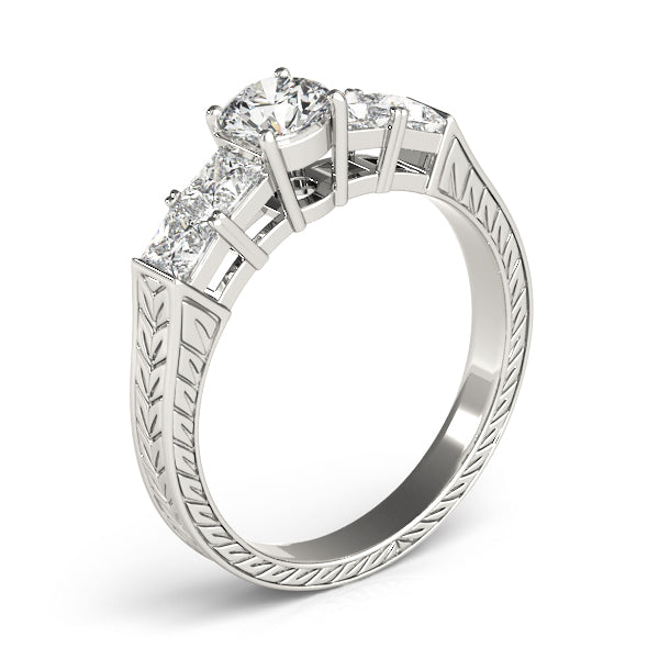 ENGAGEMENT RINGS ANTIQUE