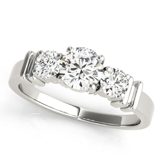 3-Stone Round Engagement Ring