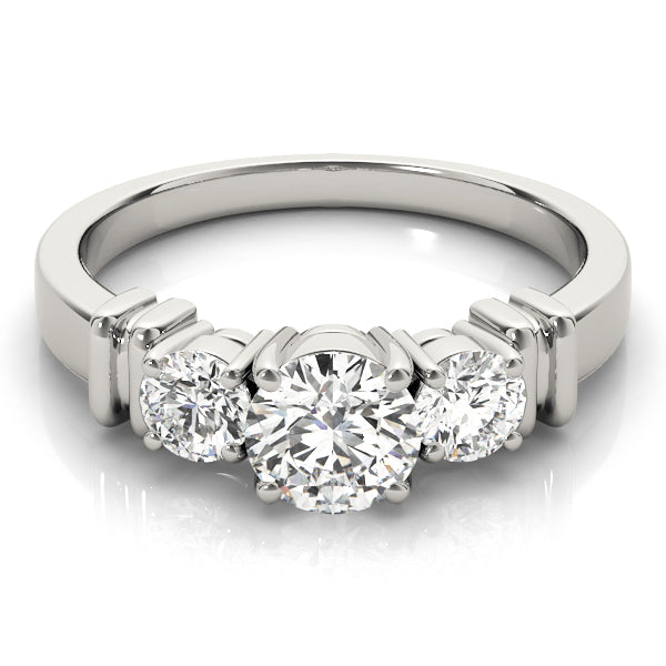 3-Stone Round Engagement Ring