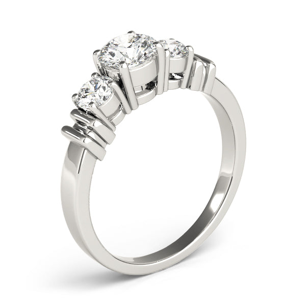 3-Stone Round Engagement Ring