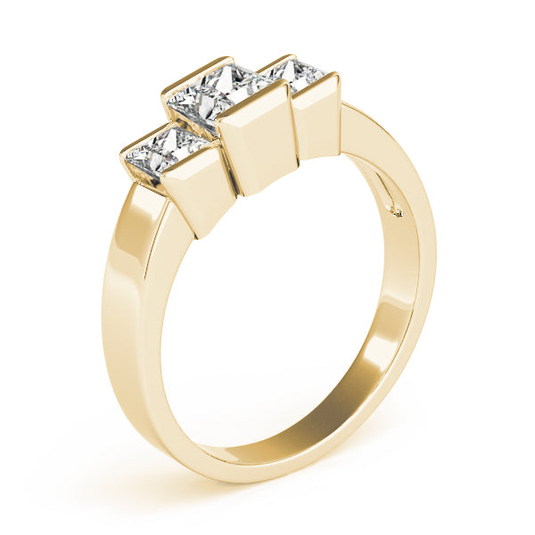 ENGAGEMENT RINGS 3 STONE PRINCESS