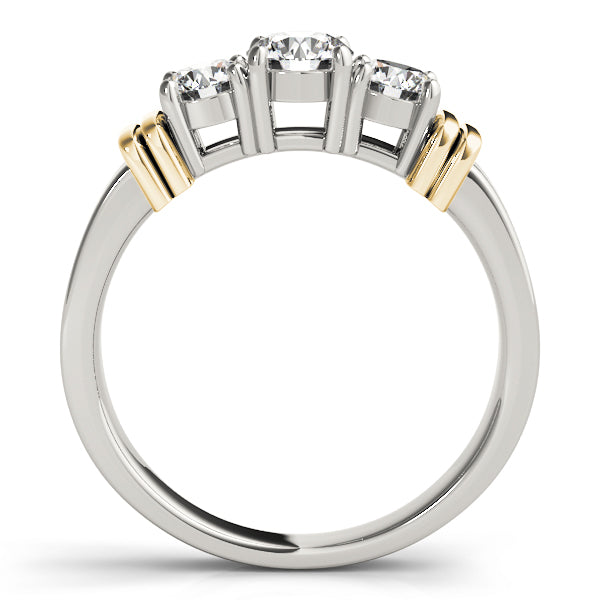 3-Stone Round Engagement Ring