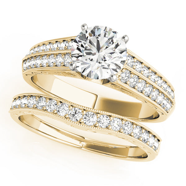 ENGAGEMENT RINGS ANTIQUE