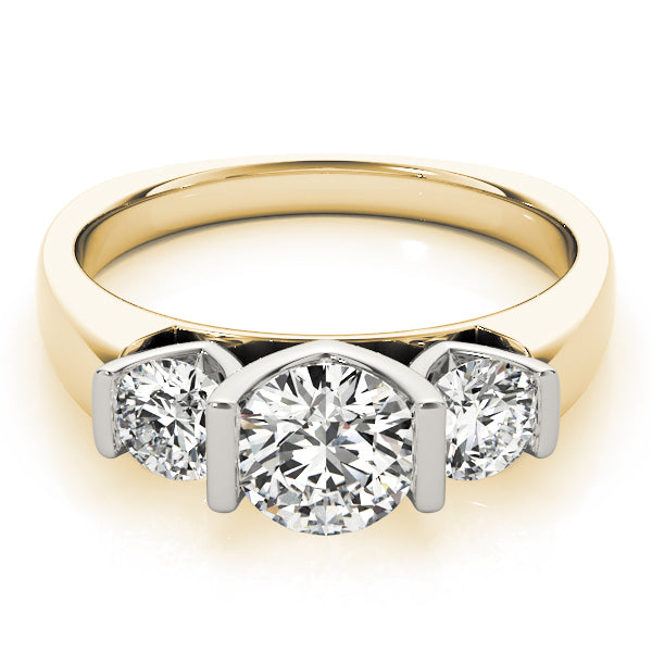 3-Stone Round Engagement Ring