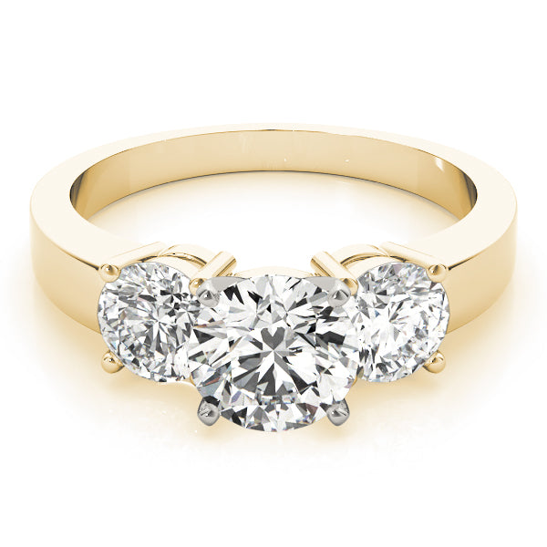 3-Stone Round Engagement Ring