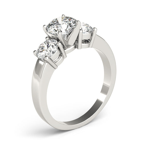 3-Stone Round Engagement Ring