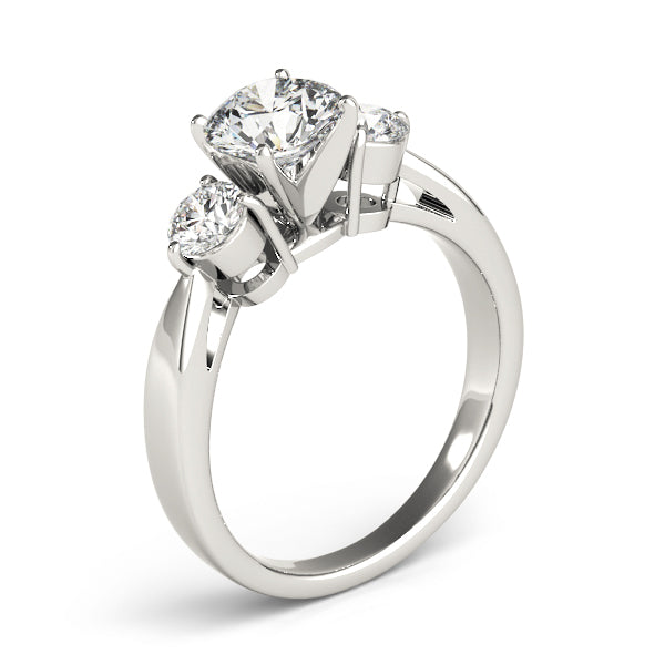 ENGAGEMENT RINGS 3 STONE ROUND