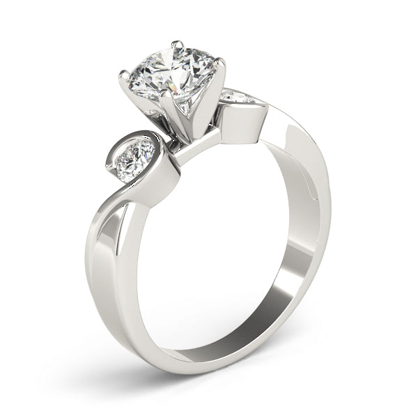 ENGAGEMENT RINGS 3 STONE ROUND