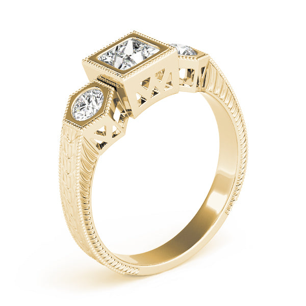 ENGAGEMENT RINGS 3 STONE PRINCESS