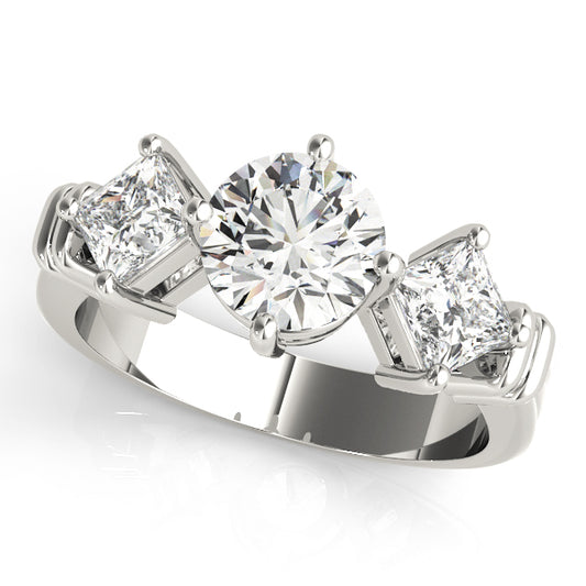 ENGAGEMENT RINGS 3 STONE ROUND