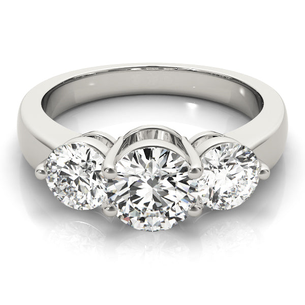 3-Stone Round Engagement Ring