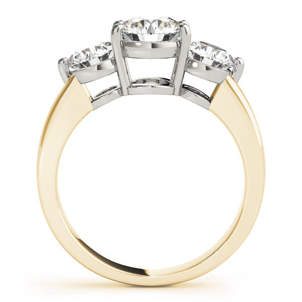 3-Stone Round Engagement Ring