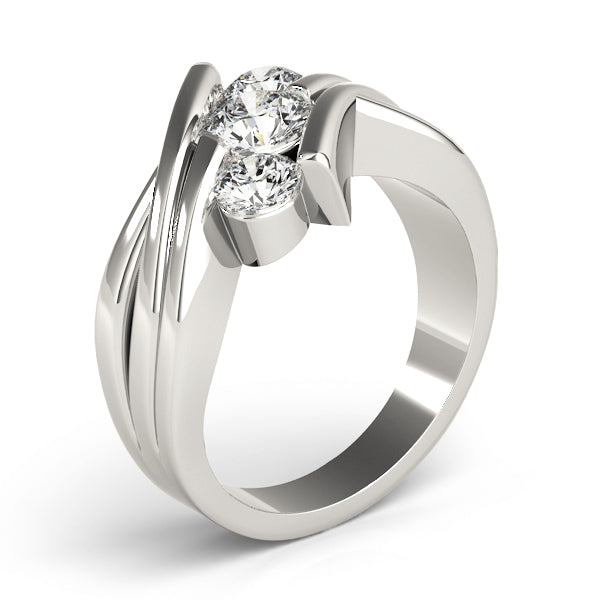 ENGAGEMENT RINGS 3 STONE ROUND
