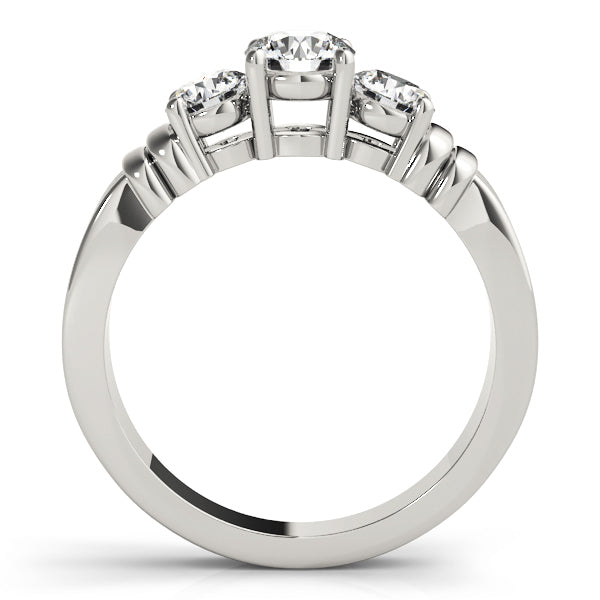 3-Stone Round Engagement Ring