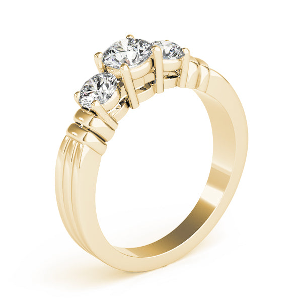 3-Stone Round Engagement Ring
