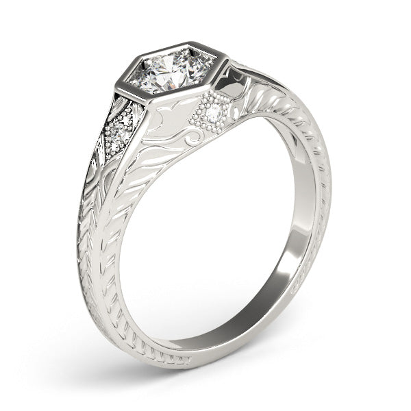 Vintage-Inspired Round Engagement Ring