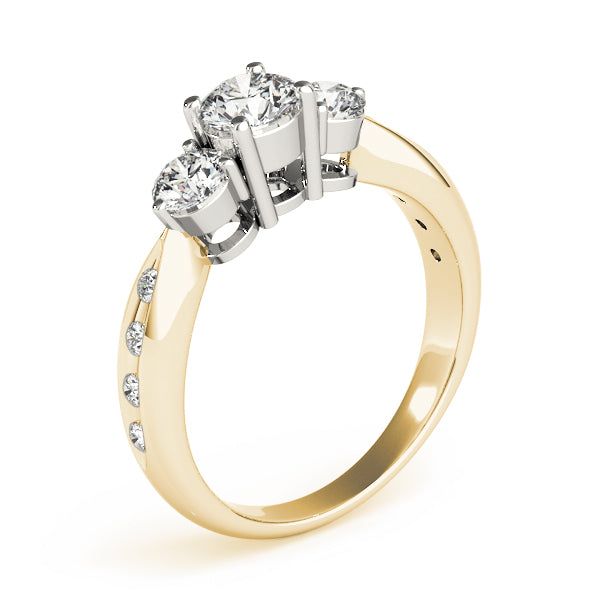 ENGAGEMENT RINGS 3 STONE ROUND