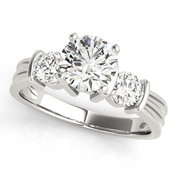 3-Stone Round Engagement Rings
