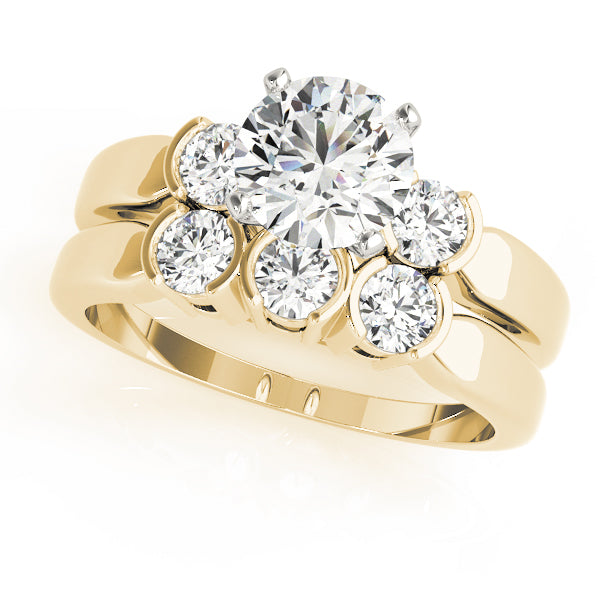 ENGAGEMENT RINGS 3 STONE ROUND