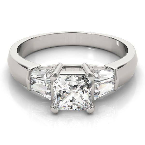 ENGAGEMENT RINGS FANCY SHAPE BAGUE
