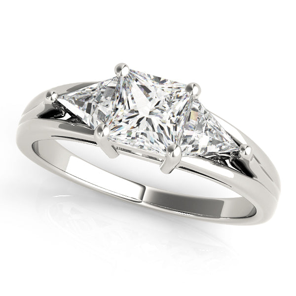 ENGAGEMENT RINGS 3 STONE PRINCESS
