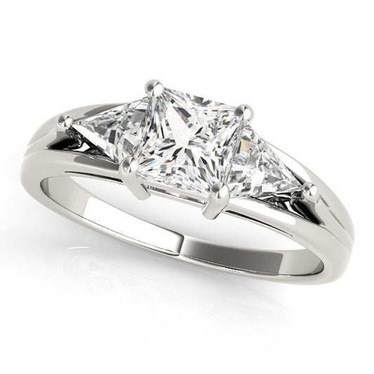 ENGAGEMENT RINGS 3 STONE PRINCESS