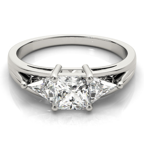 ENGAGEMENT RINGS 3 STONE PRINCESS