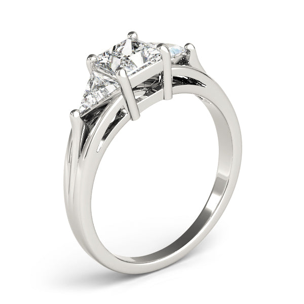 ENGAGEMENT RINGS 3 STONE PRINCESS