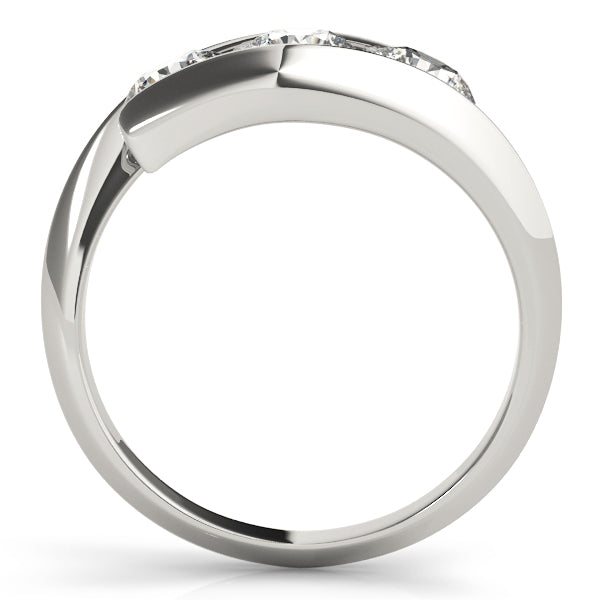 3-Stone Bypass Engagement Rings
