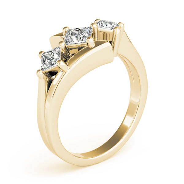 ENGAGEMENT RINGS 3 STONE PRINCESS