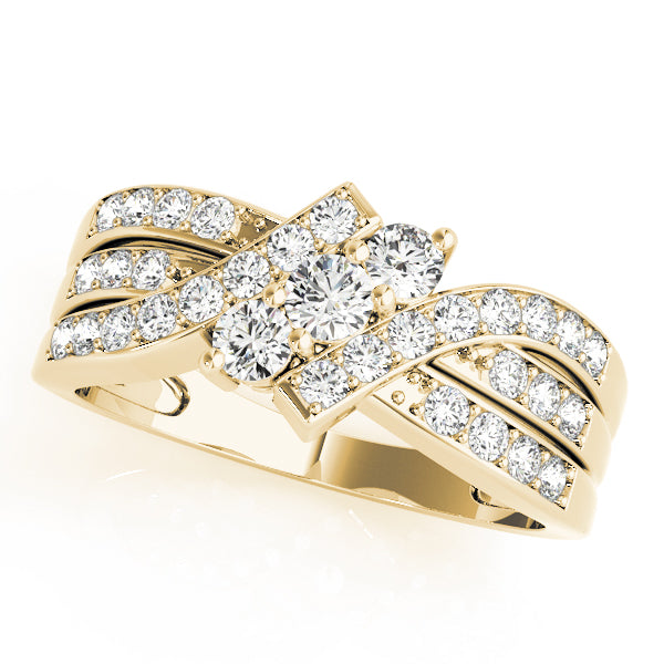 ENGAGEMENT RINGS 3 STONE ROUND