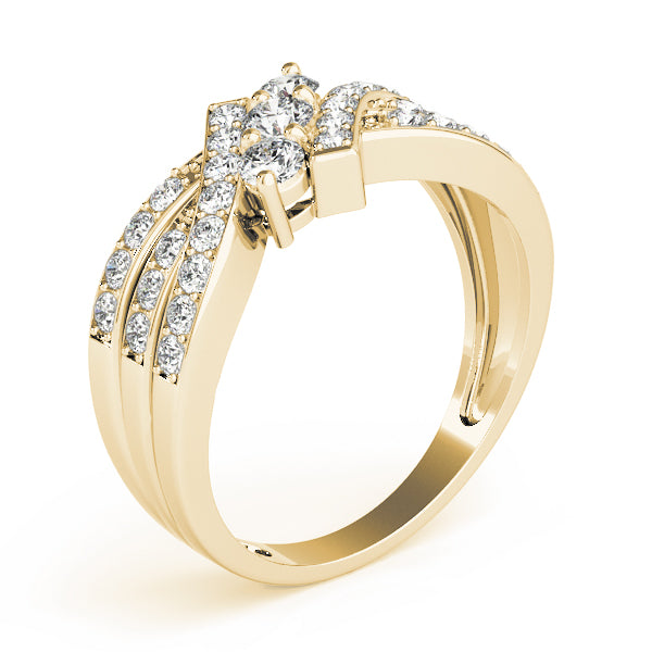 ENGAGEMENT RINGS 3 STONE ROUND
