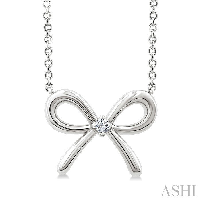 1/50 Ctw Bow Round Cut Diamond Fashion Pendant With Chain in Sterling Silver