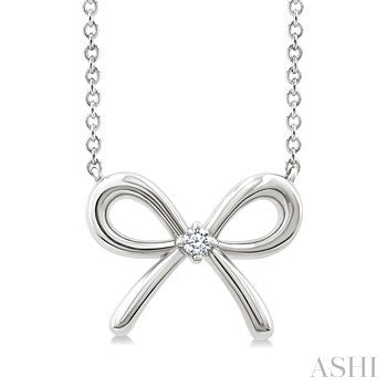1/50 Ctw Bow Round Cut Diamond Fashion Pendant With Chain in Sterling Silver
