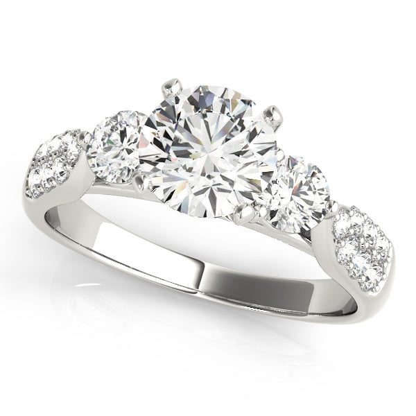 ENGAGEMENT RINGS 3 STONE ROUND
