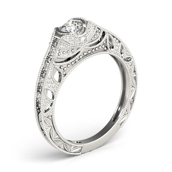 ENGAGEMENT RINGS ANTIQUE