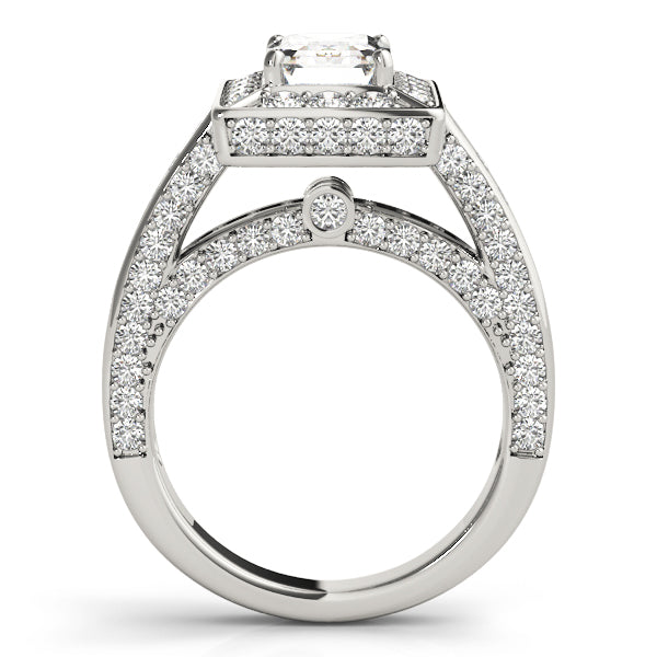 HALO ENGAGEMENT RING FOR EC